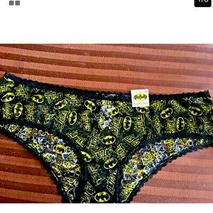 DC Batgirl Women Lace Panties Available 2X New